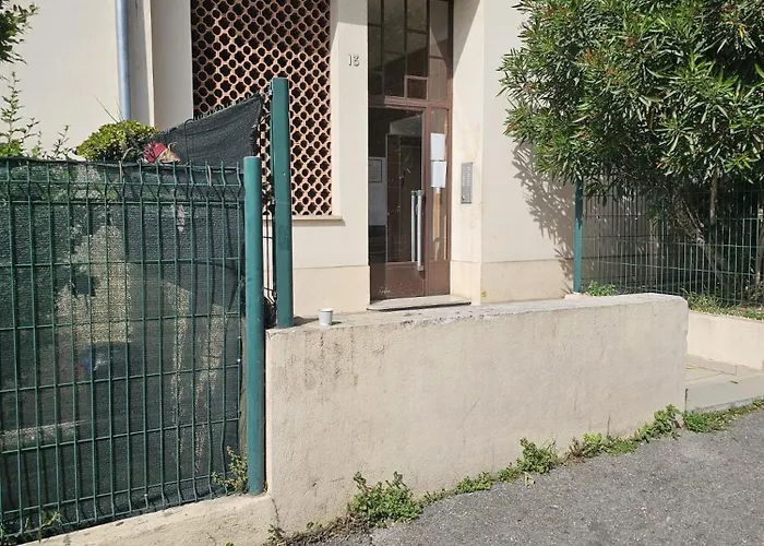 Proche Aeroport